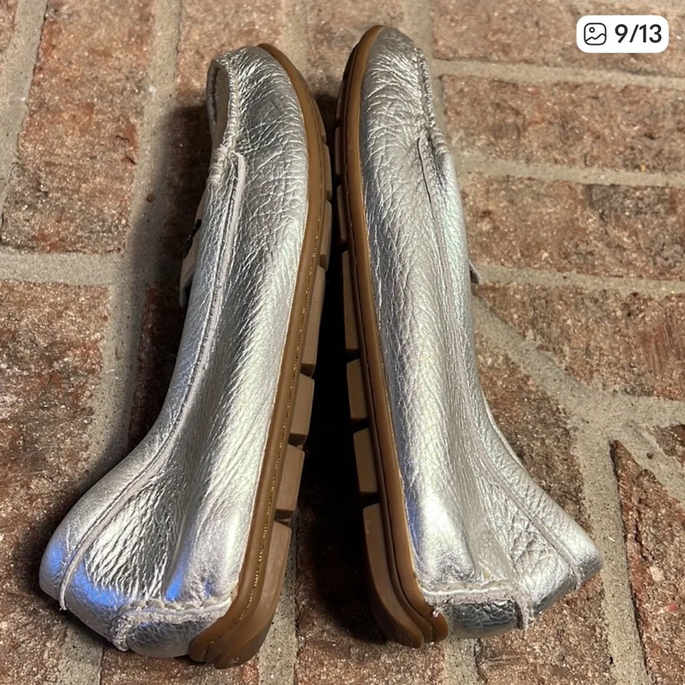 Coach Mary Lock Up Silver slip on Loafers size 8.5B - Picture 8 of 12